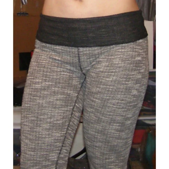 New ALICE + OLIVIA leggings Large 10 foldover wais - Picture 2 of 8